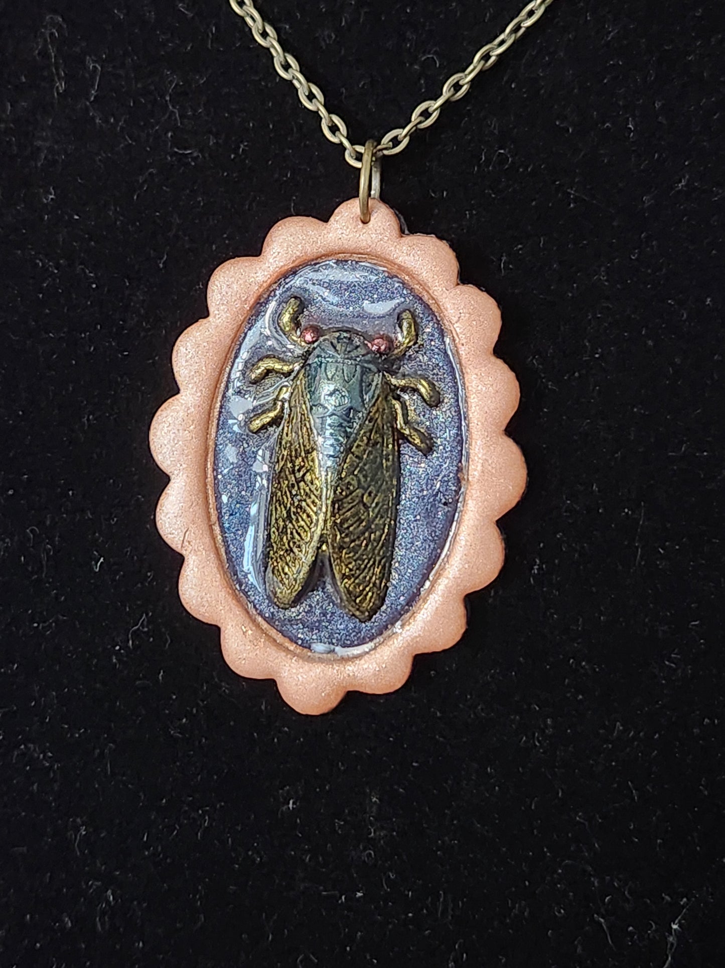 C2: Cicada pendant