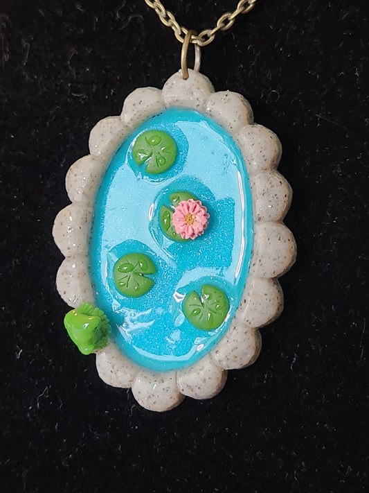 C3: Froggy Pond pendant