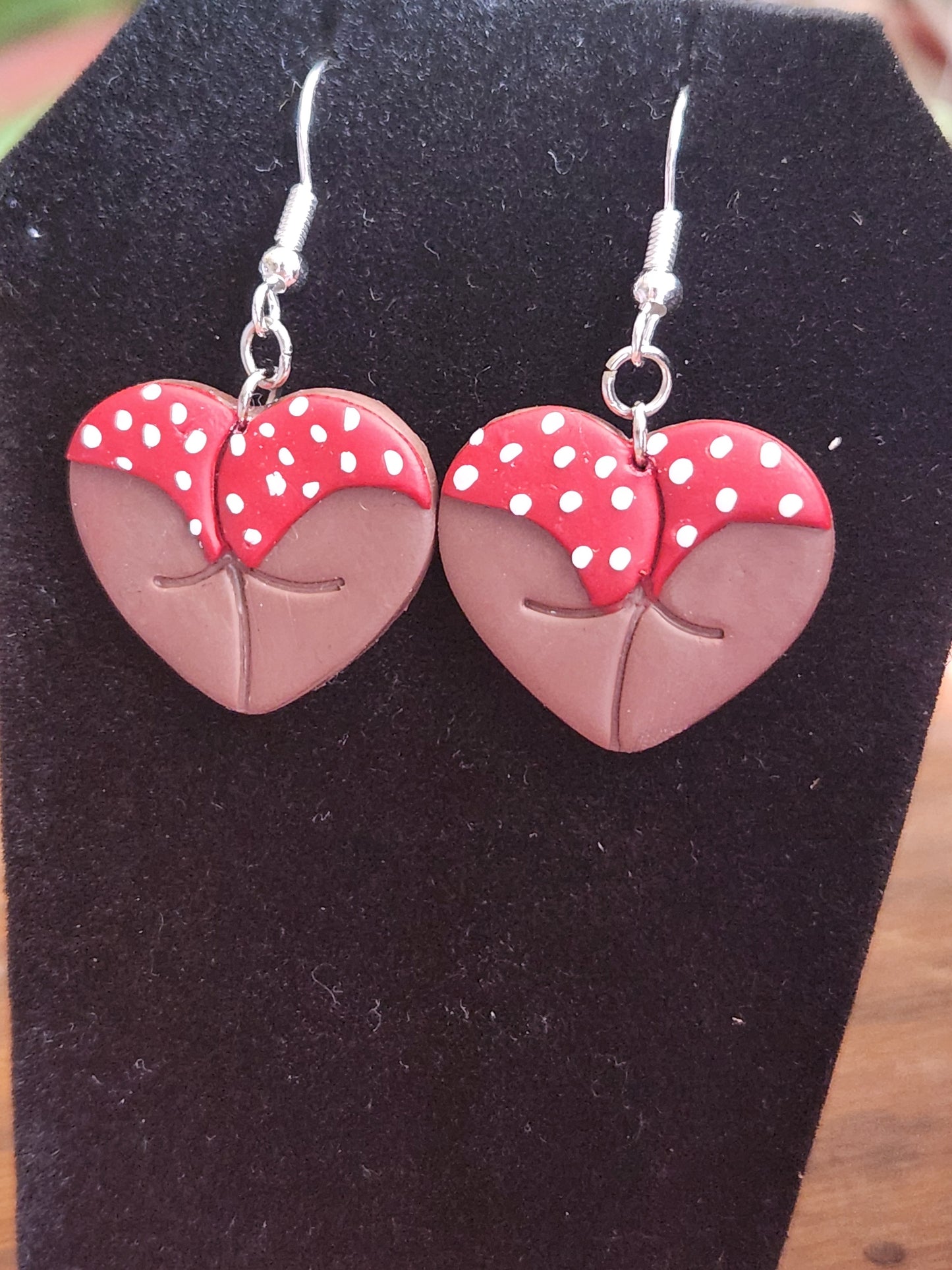 Love Booty earrings